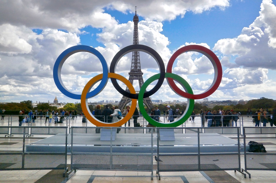Olympic rings in Paris