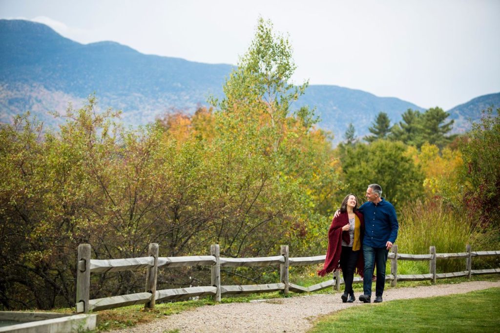 Top Notch Resort Stowe VT - couple walking (credit Top Notch Resort)