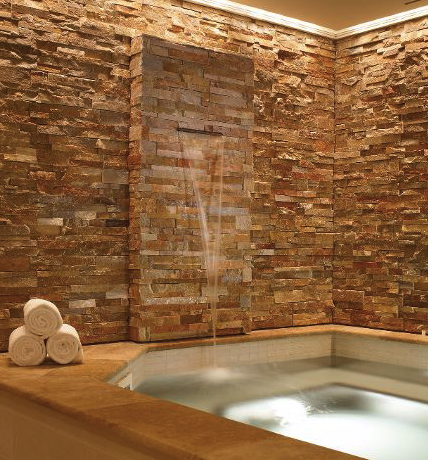Whirlpool at the Four Seasons Resort Spa in Vali