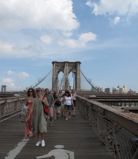 Big Apple Greeter Tour on the Brooklyn Bridge