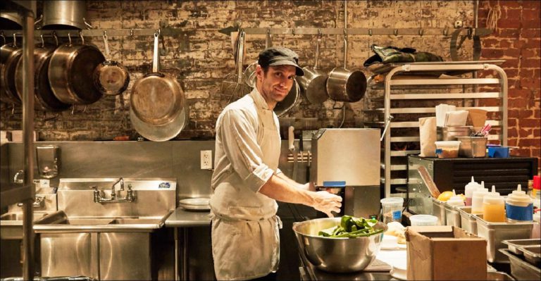 How to take a family vacation and make money with Airbnb