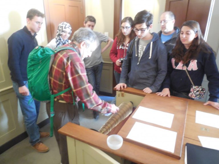 Touring London with a local journalist – curry anyone?