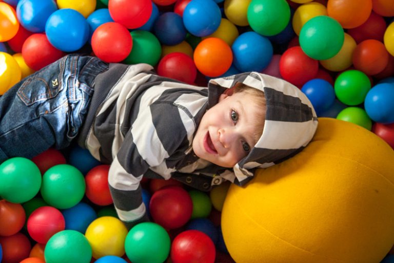 To Deer Valley, where guests say ‘no snowboarders!’