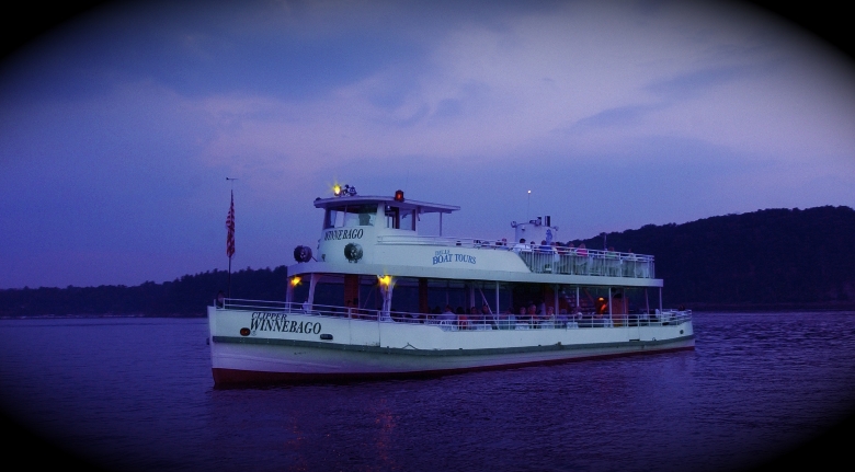 Ghost Boat Tour in Wisconsin Dells