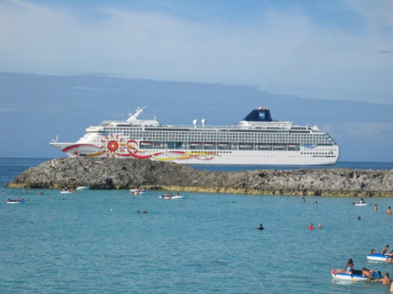 A STOP AT GREAT STIRRUP BAY, BAHAMAS