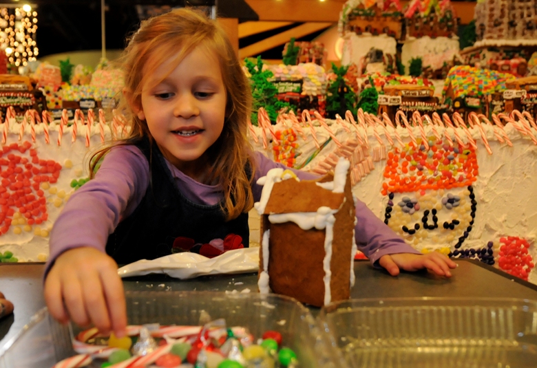 Making a gingerbread house at GingerBread Lane
