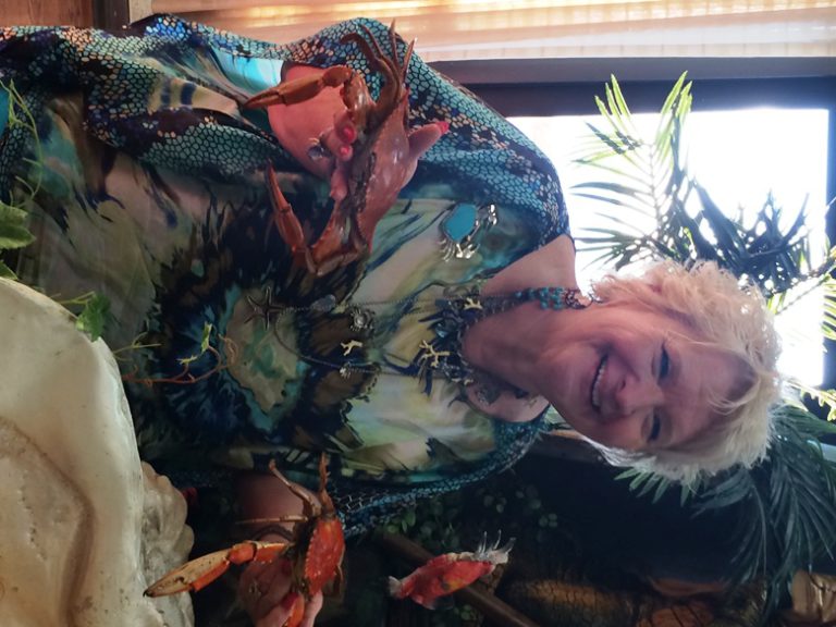 An old-fashioned family crab boil in Lake Charles, LA