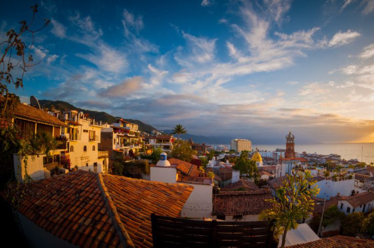 Local festivals and culture year-round: Puerto Vallarta