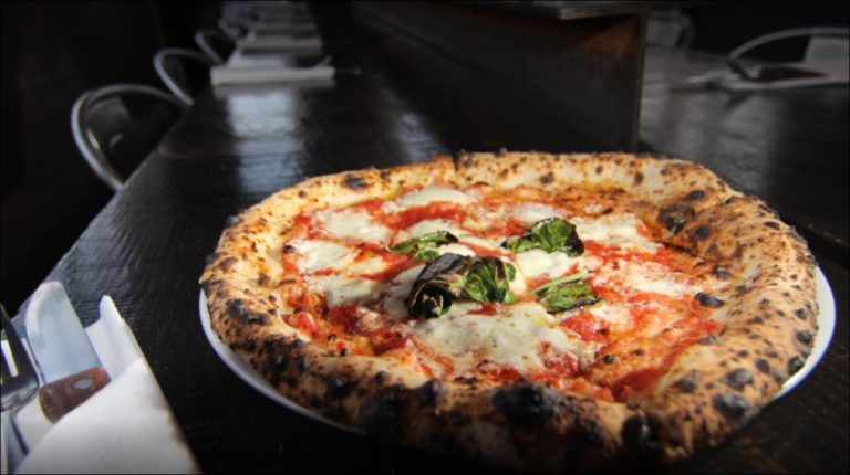 United’s New Nonstop from Newark to Naples Makes Visiting This Southern Italian City Easier