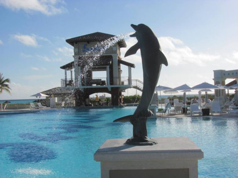 On a kids-free winter escape to the Bahamas