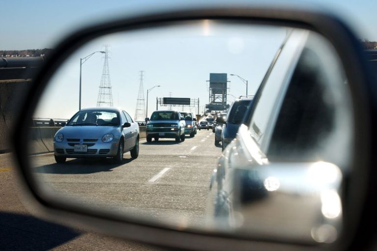 SURVIVING THE RELATIVES THIS HOLIDAY SEASON