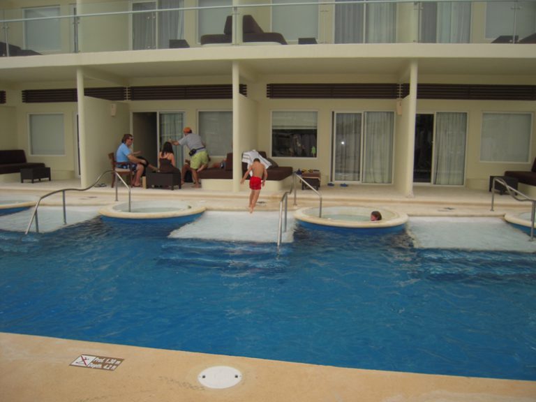 How to cope with another relaxing day on the beach