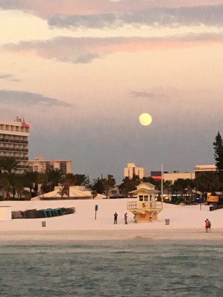Supermoon over Clearwater FL on Nov 13 2016