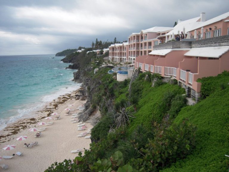 The rain stops in Bermuda