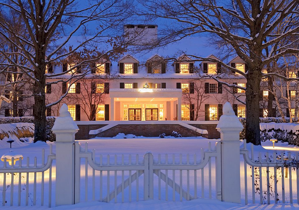 Best Family Getaways to Light Your Winter