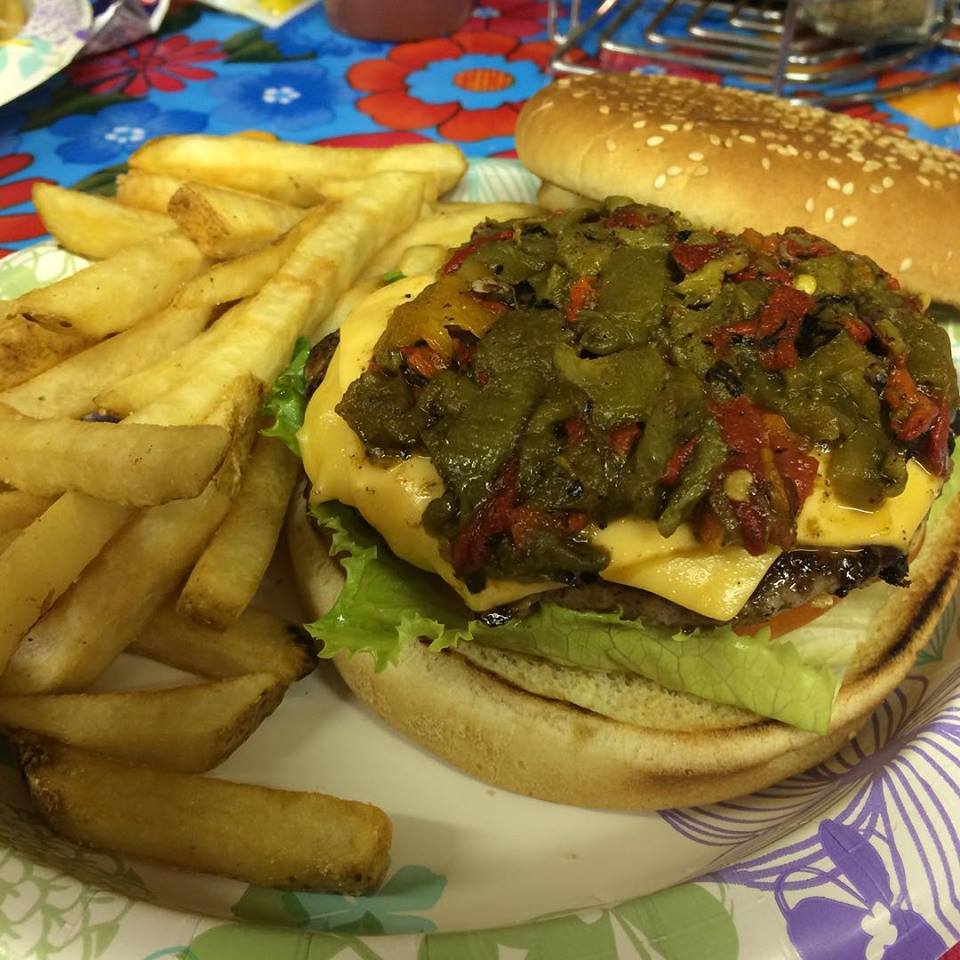 Green Chile Cheesburger in Abuiqiu NM