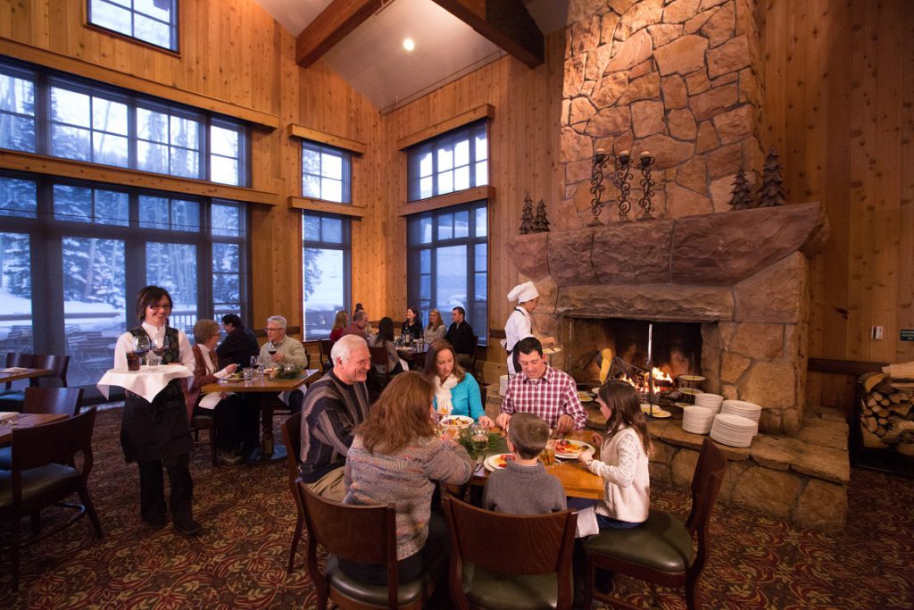 Family dining at Deer Valley Resort