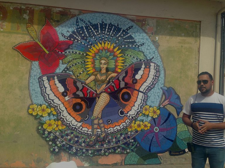 Explore Mural Art in Aruba