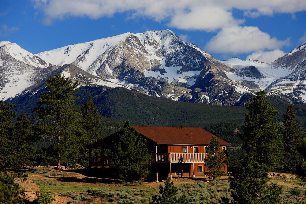 Family fun central in winter at YMCA of the Rockies, Estes Park CO