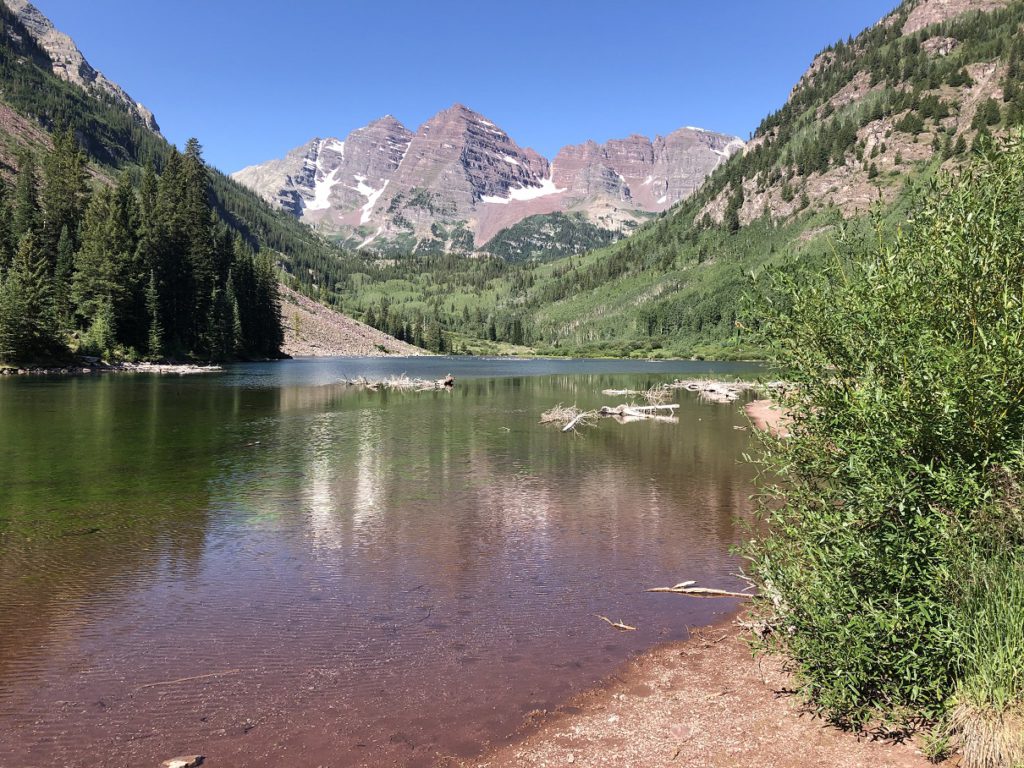 Maroon Bells seen from Maroon Lake