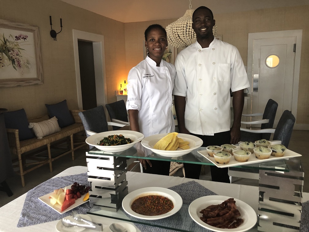 The chefs at work in Sundown Villa