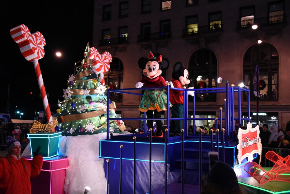 Enjoy A Disney World Orlando Christmas