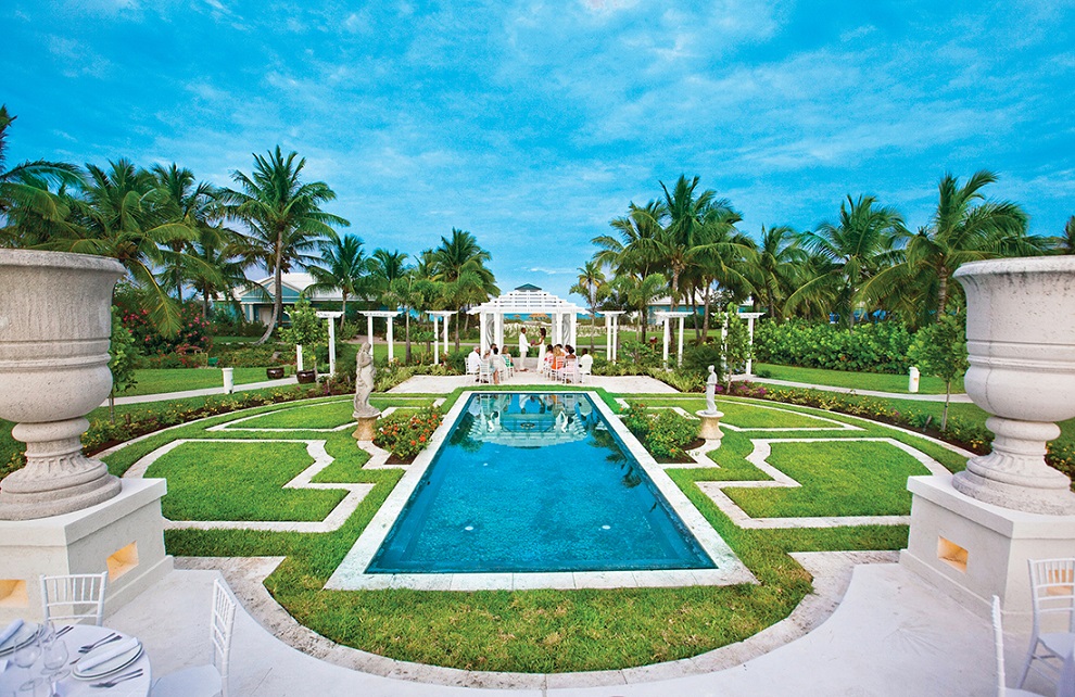 Caribbean wedding at Sandals Resort.