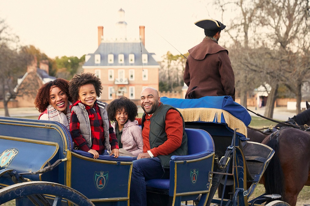 A carriage ride in Williamsburg at Christmas.