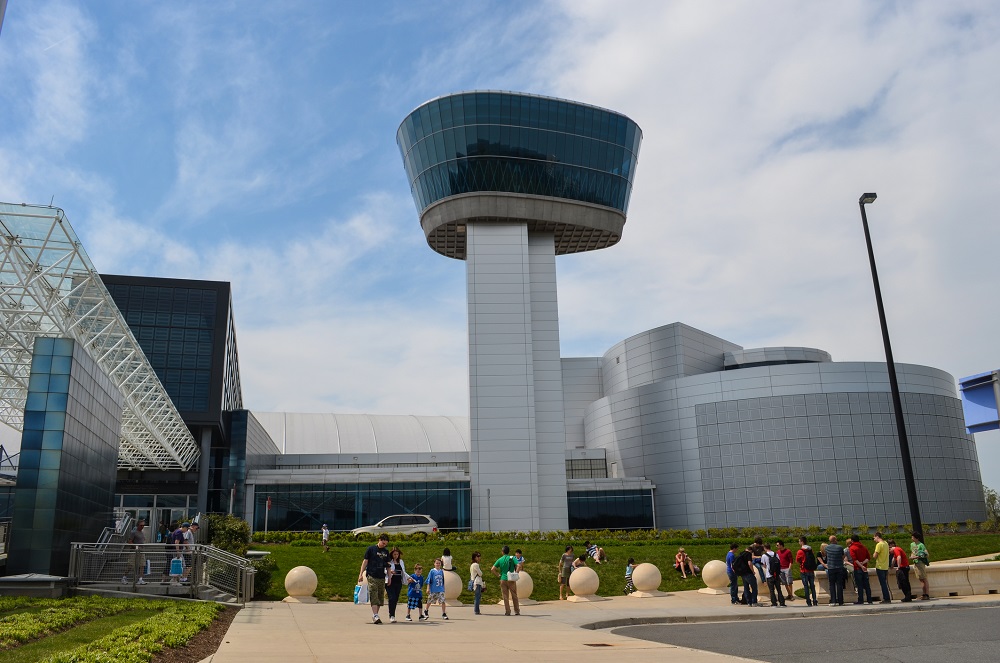 Space Museum - Steven F. Udvar-Hazy Center.