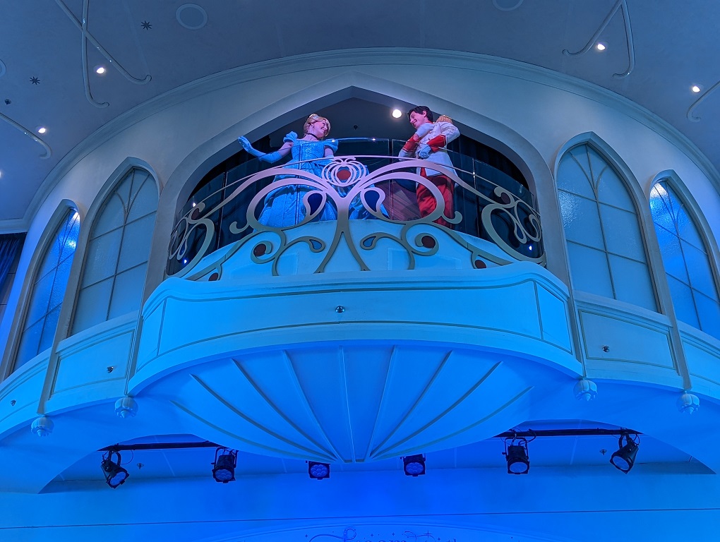 The Great Hall inside the new Disney Wish (Ron Bozman photo)