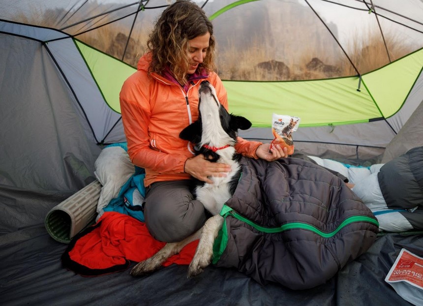 Pet sleeping bag from RuffWear