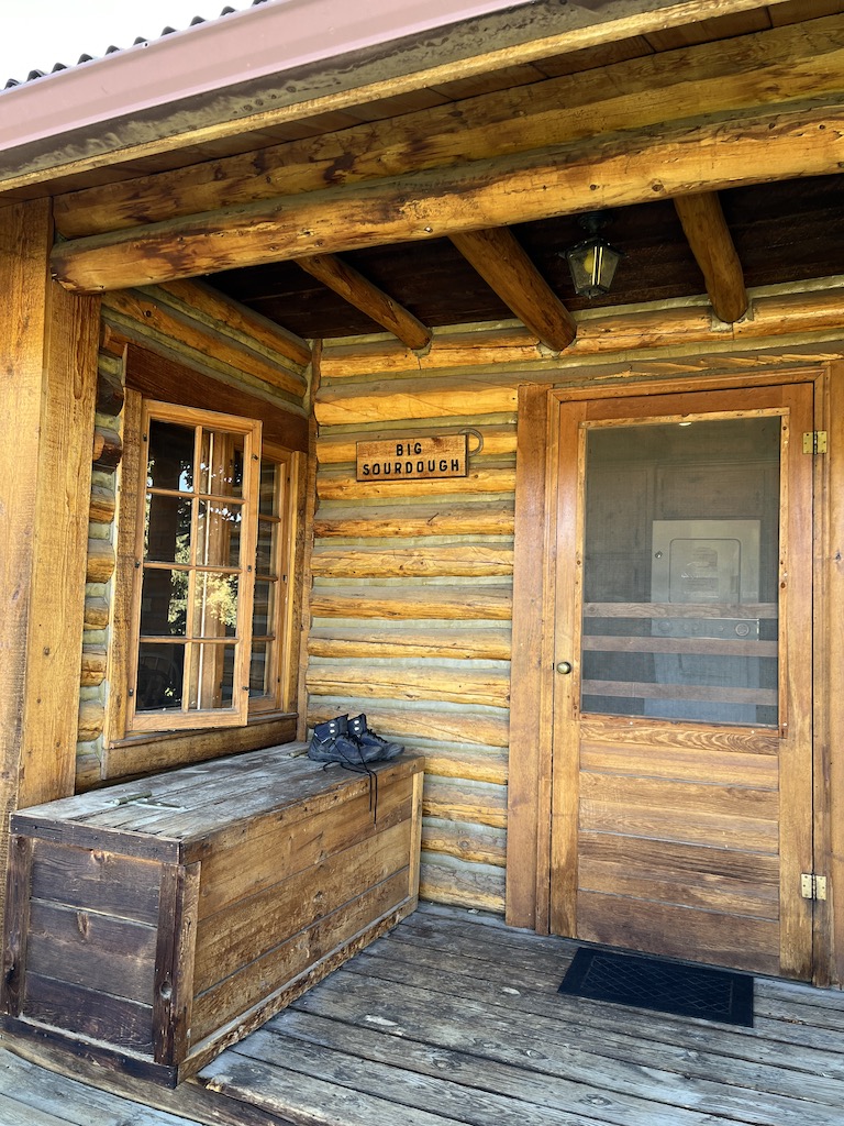 Our cozy cabin "Big Sourdough" at Paradise Guest Ranch