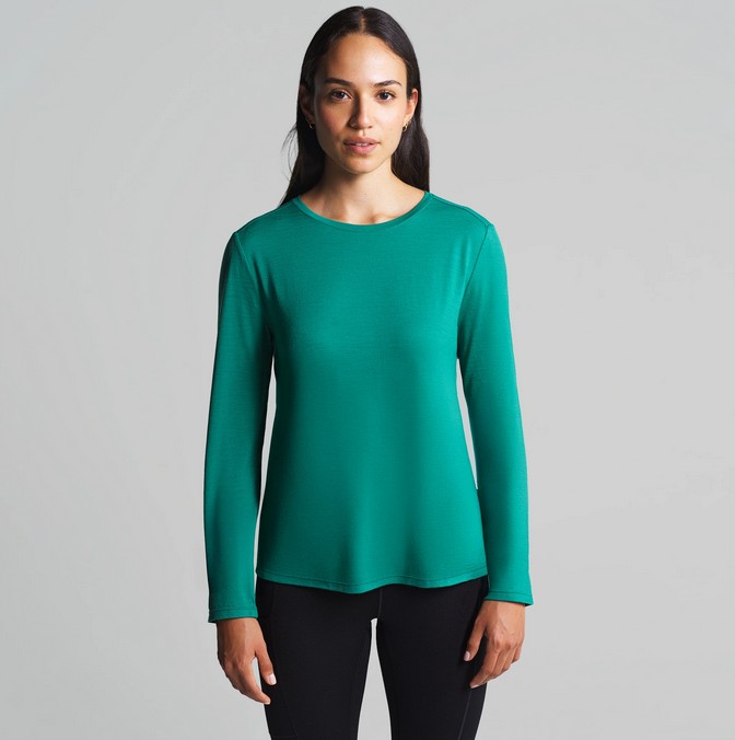 Women's Goat Long Sleeve Crew merino wool shirt by Ibex