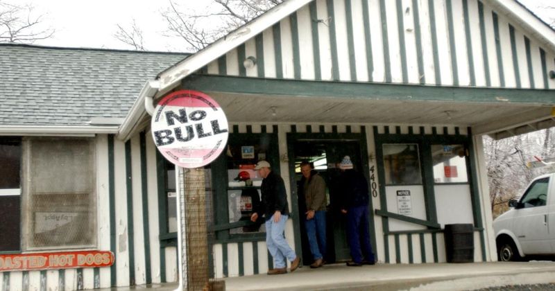 Pulliam's (J.S. Pulliam Barbeque)