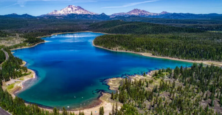 10 Stunning Lakes In Oregon That Fly Under The Radar