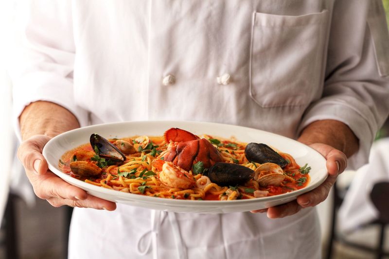 Enzo's On The Lake (Longwood)