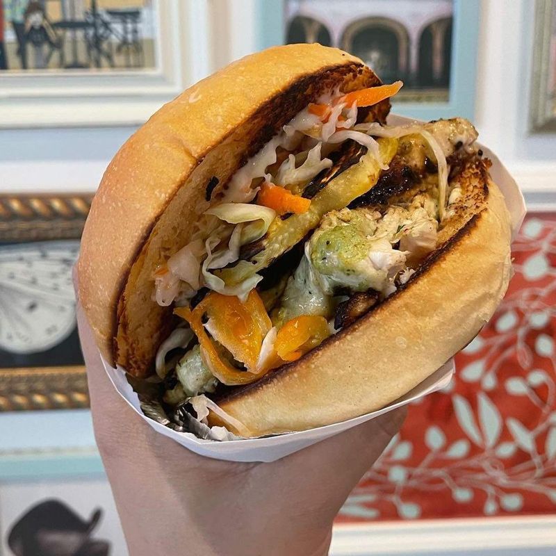 Gino's Deli Stop N Buy