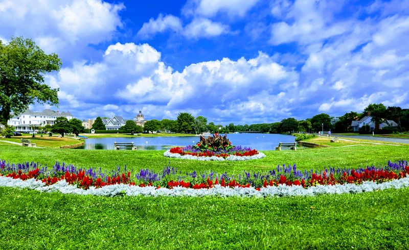 Divine Park And Spring Lake Create a Picture-Perfect Centerpiece