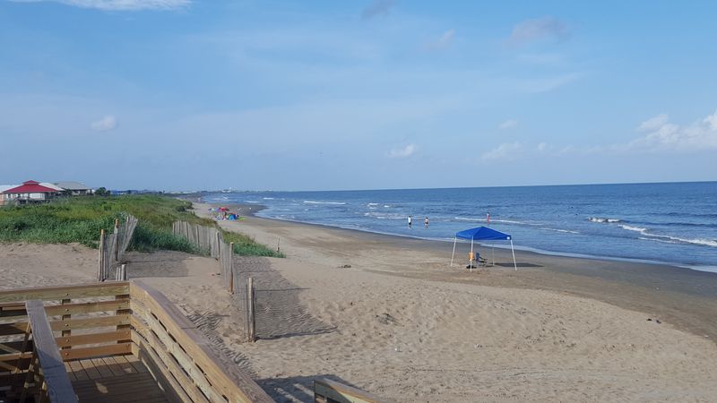 Quiet, Empty Beaches That Stretch For Miles