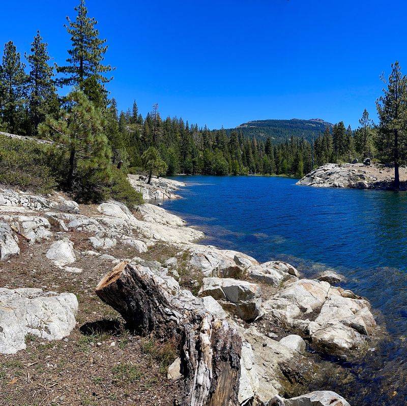 Why Locals Keep This Sierra Gem Off The Tourist Radar