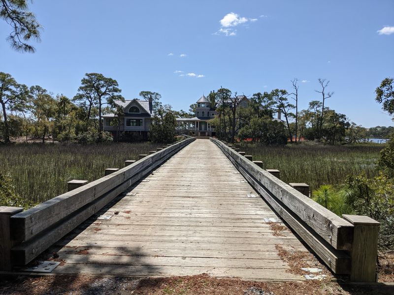 Safe Paths That Make It A Perfect Destination For Families