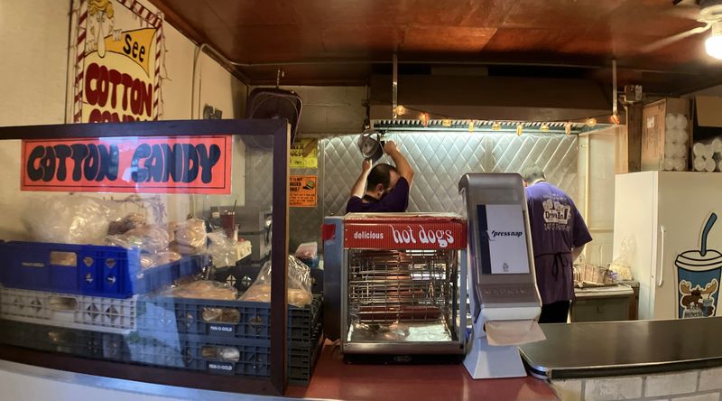 Burgers, Popcorn, And Cotton Candy: The Concession Stand Fans Rave About