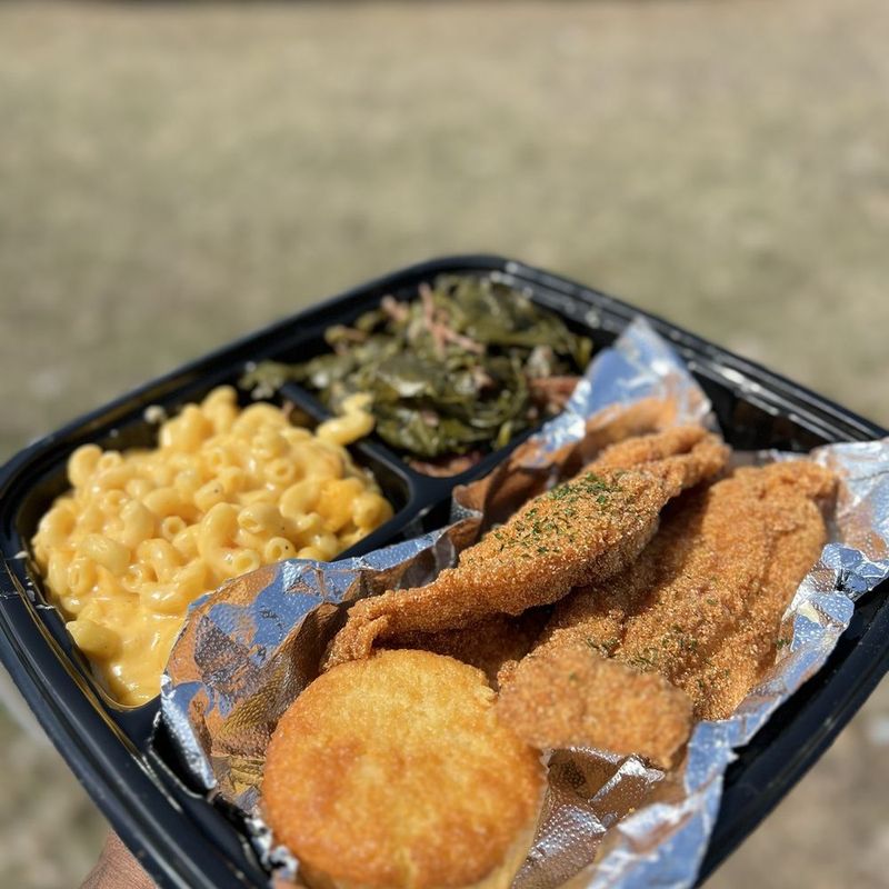 Portion Sizes That Make First-Timers Wonder How This Place Isn't World-Famous