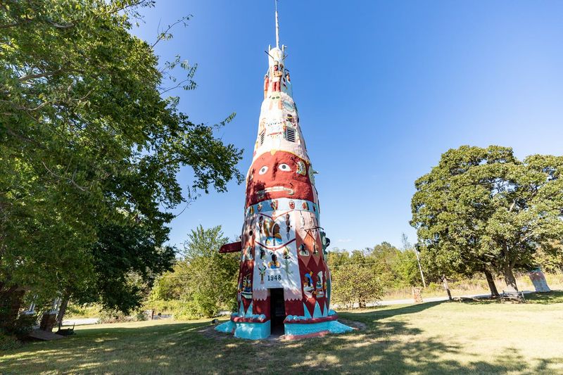 Ed Galloway's Totem Pole Park