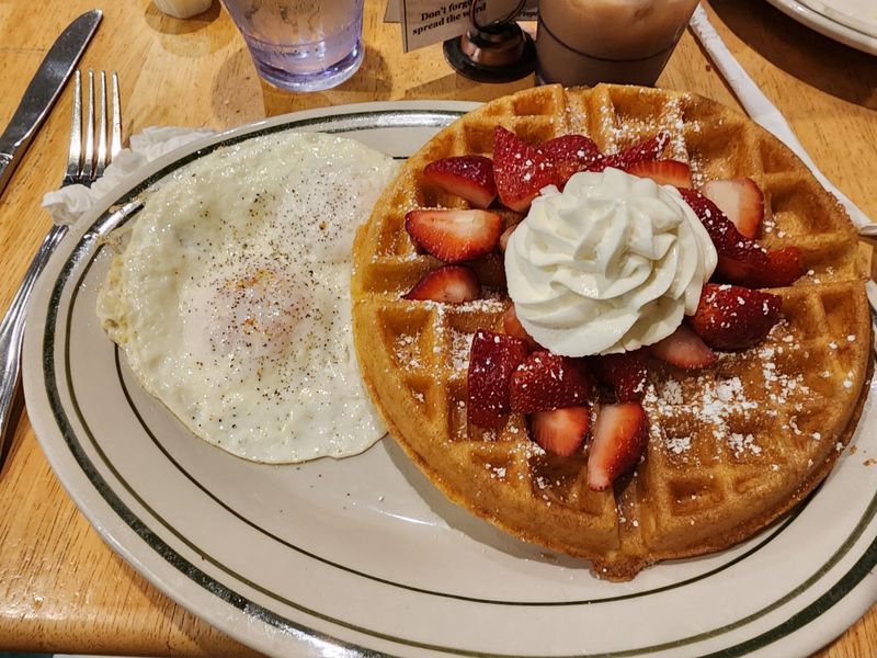 Magnolia Pancake Haus (San Antonio area)