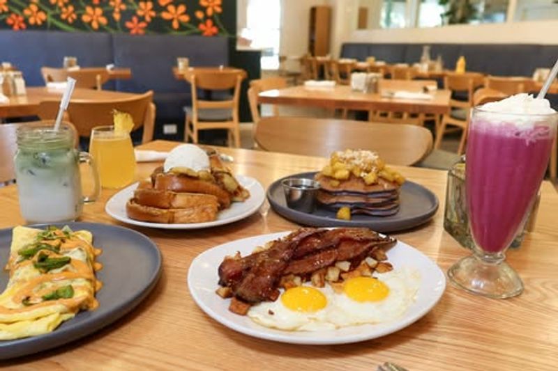 Hobee's Restaurant (Bay Area)