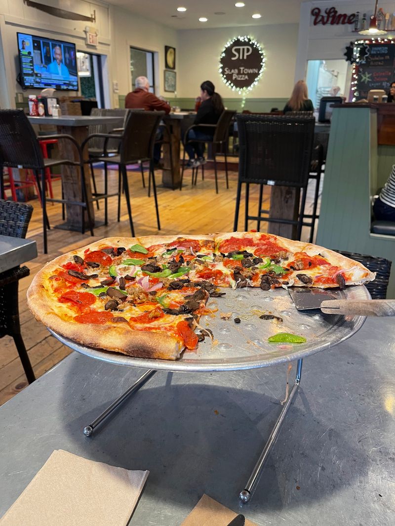 Slab Town Pizza (Cashiers)