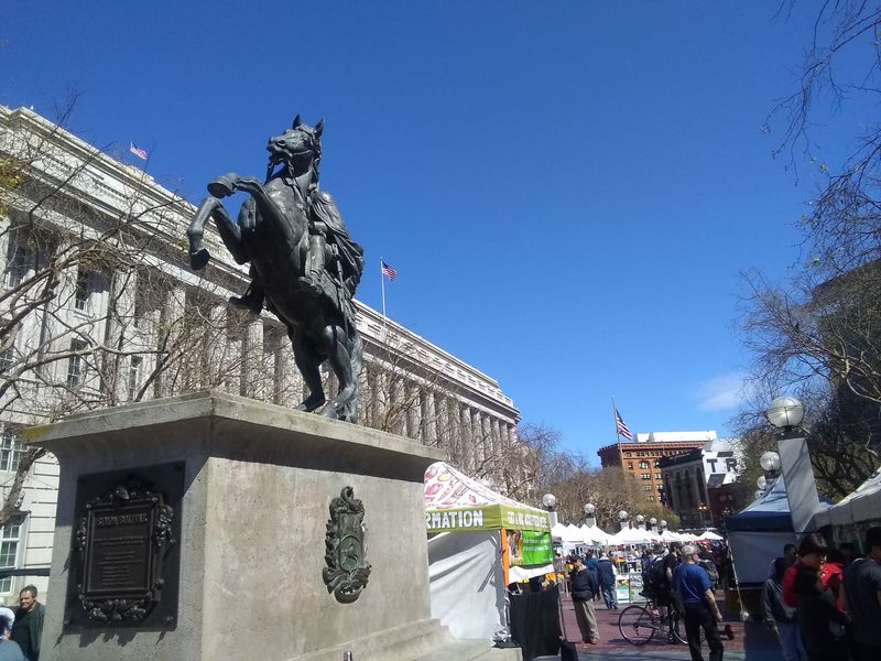 Heart Of The City Farmers Market