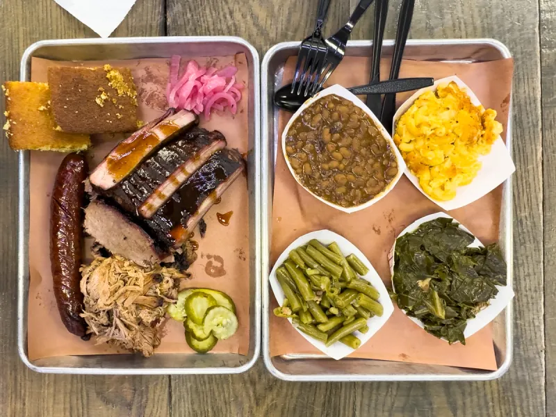 The Redneck BBQ Lab At BP Station, Benson