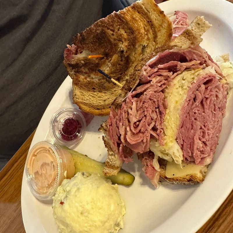 The Bagel Deli & Restaurant (Denver)